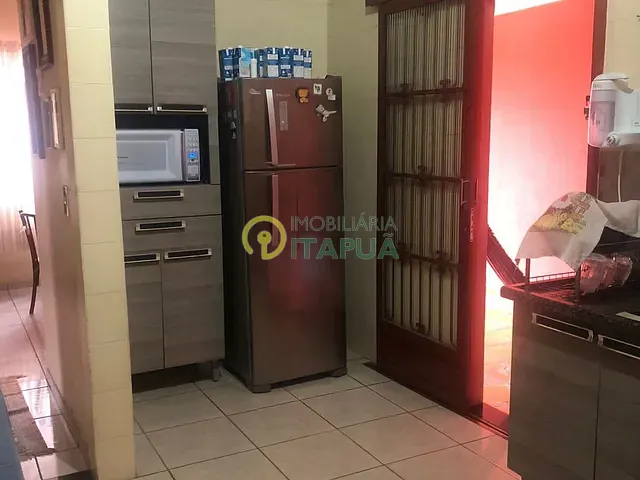 Casa com 250m² 3 quartos e 2 banheiros, à venda, no bairro Ideal em Londrina