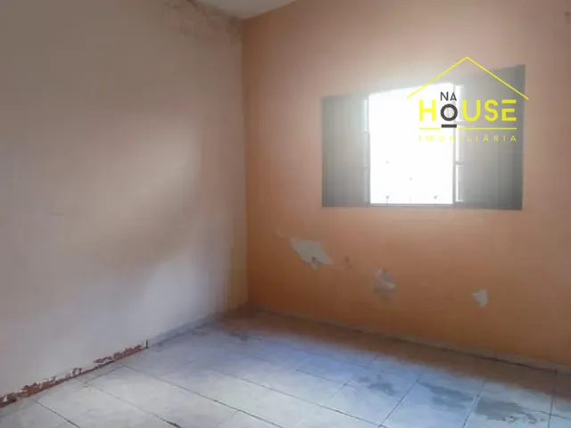 Casa com 144m² 2 quartos e 1 banheiro, à venda, no bairro Chácara Aviação em Votuporanga