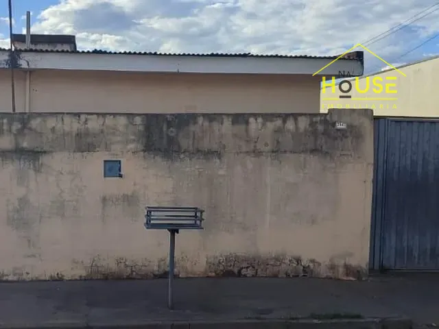 Casa com 144m² 2 quartos e 1 banheiro, à venda, no bairro Chácara Aviação em Votuporanga