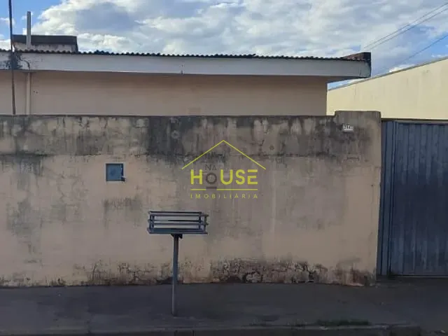 Casa com 144m² 2 quartos e 1 banheiro, à venda, no bairro Chácara Aviação em Votuporanga