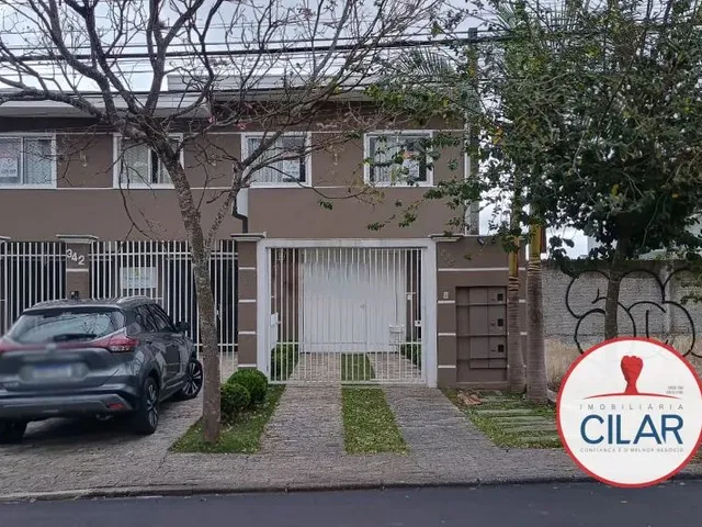 Casa 3 quartos e 4 banheiros, à venda, no bairro Portão em Curitiba