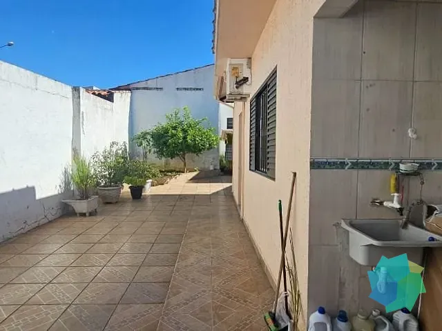 Casa com 193m² 3 quartos e 2 banheiros, à venda, no bairro Vila Nova em Salto