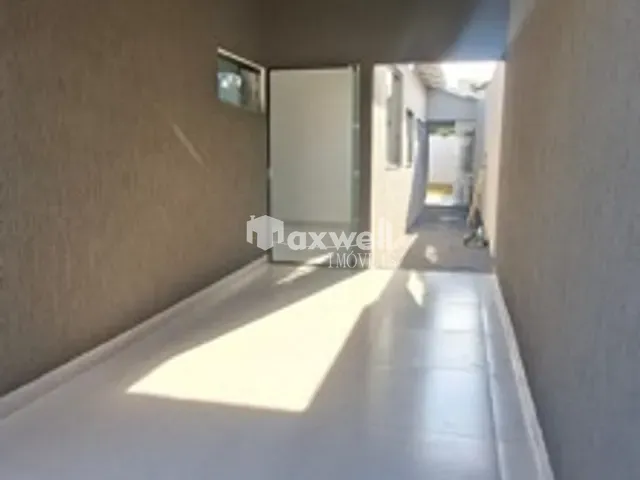 Casa com 180m² 3 quartos e 2 banheiros, à venda, no bairro Residencial Cândido Queiroz em Aparecida de Goiânia