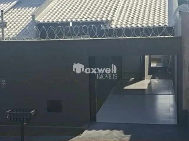 Casa com 180m² 3 quartos e 2 banheiros, à venda, no bairro Residencial Cândido Queiroz em Aparecida de Goiânia