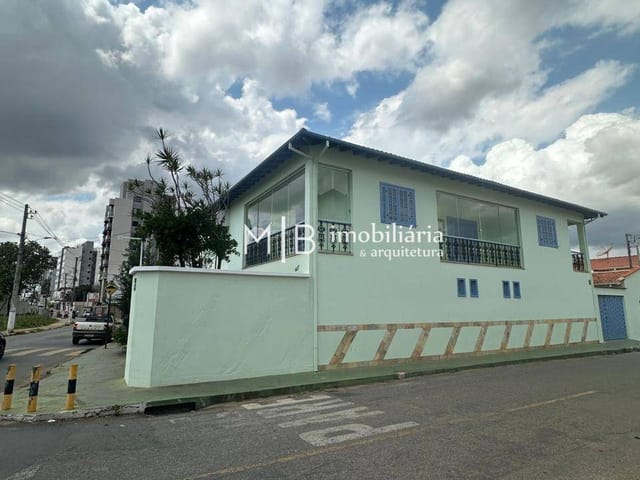 Casa 4 quartos e 4 banheiros, para alugar, no bairro Belo Horizonte em Lavras