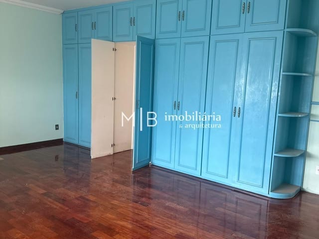Casa 4 quartos e 4 banheiros, para alugar, no bairro Belo Horizonte em Lavras