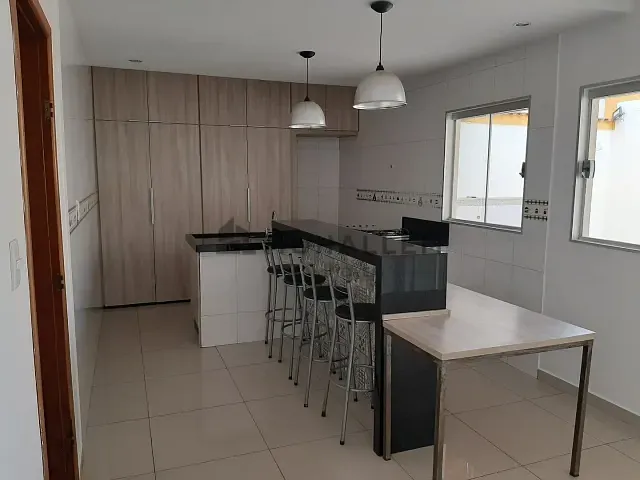 Casa 3 quartos e 3 banheiros, à venda ou para alugar, no bairro Morro Chic em Itajubá