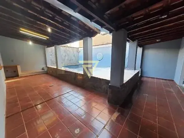 Casa com 313m² 3 quartos e 4 banheiros, à venda, no bairro Parque dos Bandeirantes em Ribeirão Preto