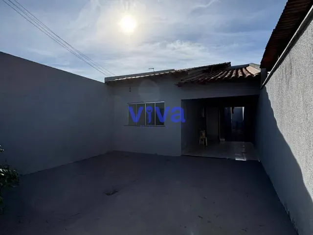 Casa 3 quartos e 2 banheiros, à venda, no bairro Parque Itatiaia em Aparecida de Goiânia