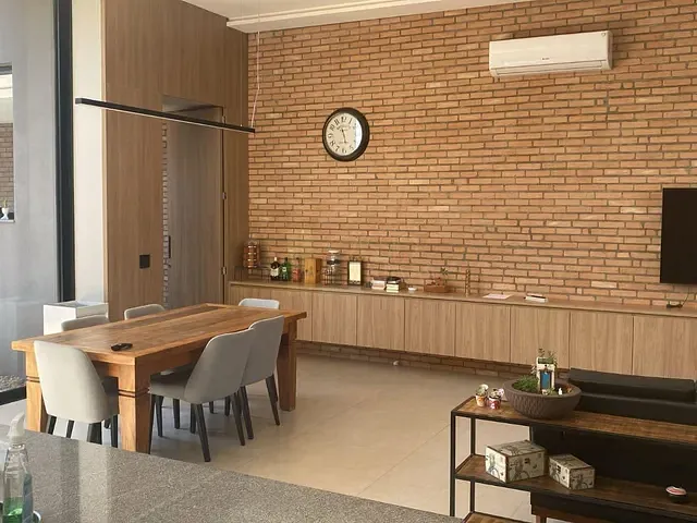 Casa com 521m² 3 quartos e 4 banheiros, à venda, no bairro Solar da Toscana em Apucarana