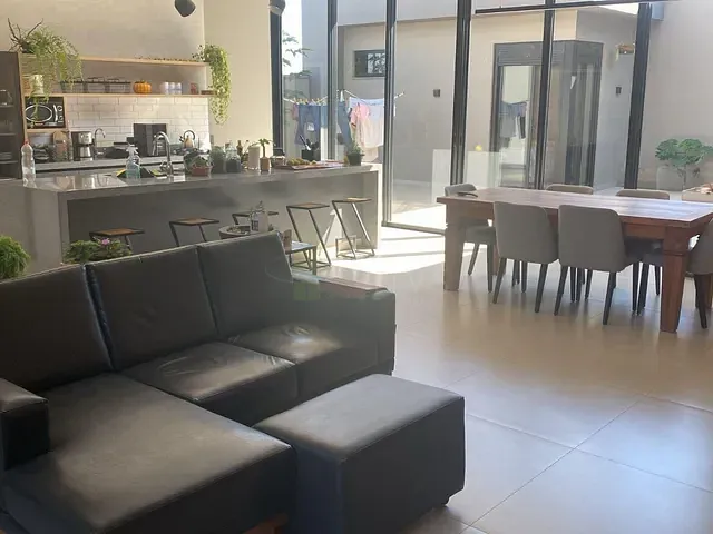 Casa com 521m² 3 quartos e 4 banheiros, à venda, no bairro Solar da Toscana em Apucarana