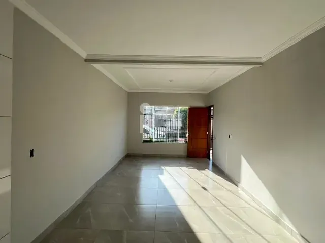 Casa com 125m² 3 quartos e 1 banheiro, à venda, no bairro Ouro Verde em Rolândia