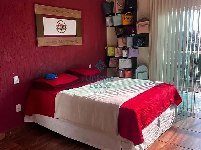 Casa 5 quartos e 4 banheiros, à venda, no bairro Vera Cruz em Belo Horizonte