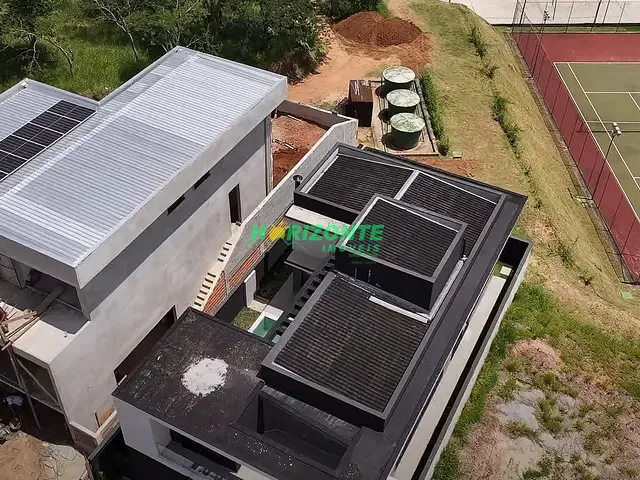 Casa com 361m² 3 quartos e 4 banheiros, à venda, no bairro Recanto dos Eucaliptos em São José dos Campos
