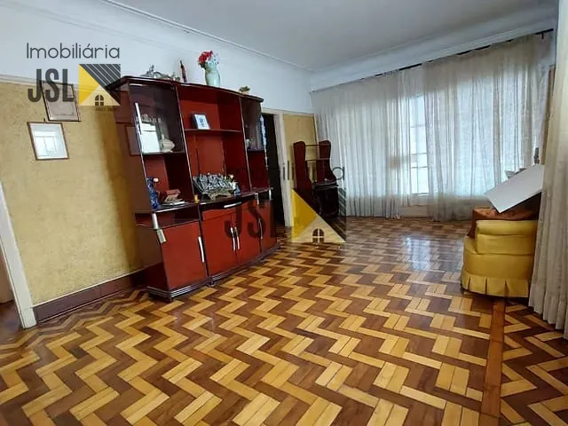 Casa com 291m² 3 quartos e 3 banheiros, à venda, no bairro Centro em Caçapava