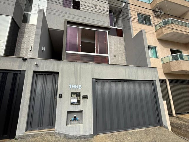 Casa 3 quartos e 2 banheiros, à venda, no bairro Colinas em Cataguases