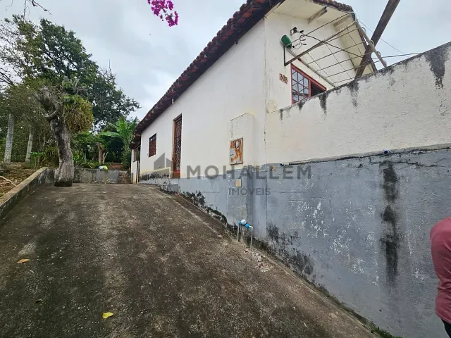 Casa com 250m² 1 quarto e 1 banheiro, à venda, no bairro Santa Barbara em Piranguinho