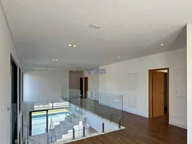 Casa com 450m² 5 quartos e 7 banheiros, à venda, no bairro Jardim do Golfe 3 em São José dos Campos