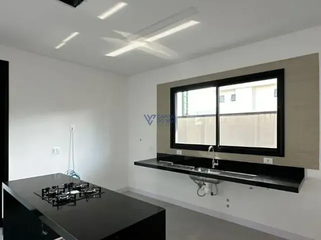 Casa com 450m² 5 quartos e 7 banheiros, à venda, no bairro Jardim do Golfe 3 em São José dos Campos