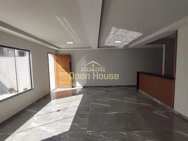 Casa com 160m² 2 quartos e 2 banheiros, à venda, no bairro Jardim  Real em Pinheiral