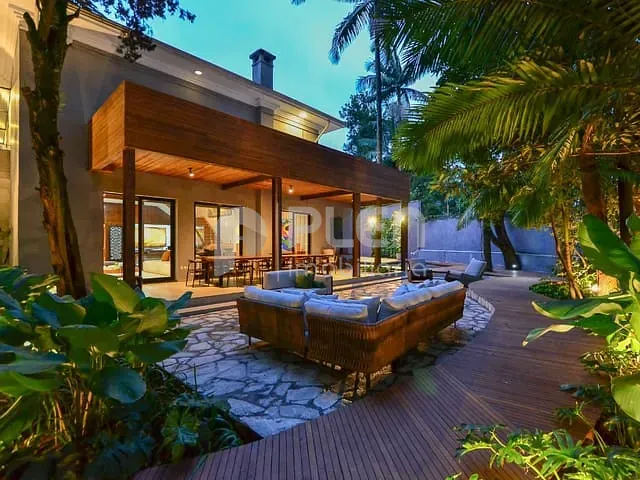 Casa com 1101m² 4 quartos e 6 banheiros, à venda, no bairro Jardim América em São Paulo