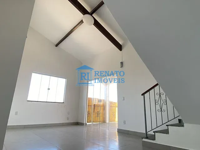 Casa com 560m² 3 quartos e 2 banheiros, à venda, no bairro Centro em Maricá