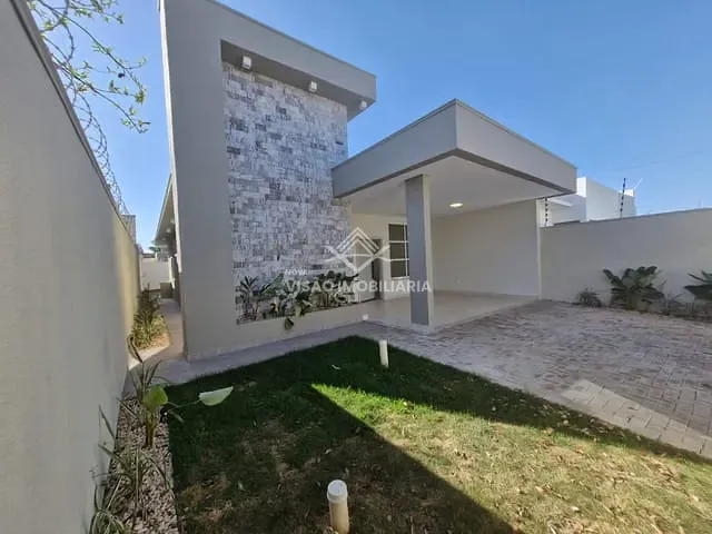 Casa 3 quartos e 2 banheiros, à venda, no bairro Jardim Paulista em Sinop