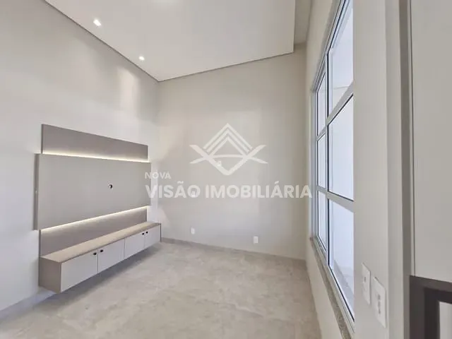 Casa 3 quartos e 2 banheiros, à venda, no bairro Jardim Paulista em Sinop