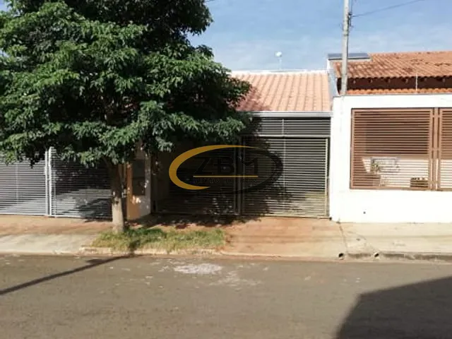 Casa 3 quartos e 1 banheiro, à venda, no bairro Parque Residencial João Piza em Londrina
