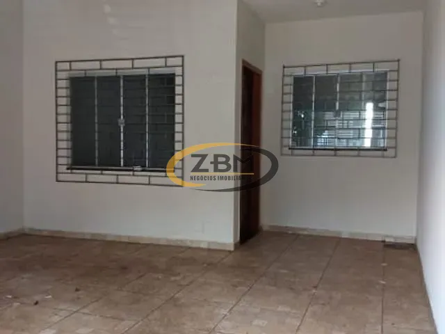 Casa 3 quartos e 1 banheiro, à venda, no bairro Parque Residencial João Piza em Londrina