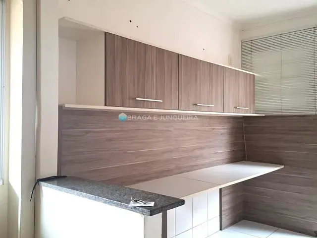 Casa 3 quartos e 2 banheiros, para alugar, no bairro Jardim Conceição em São José do Rio Preto
