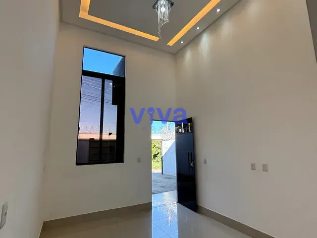 Casa 3 quartos e 3 banheiros, à venda, no bairro Parque Veiga Jardim em Aparecida de Goiânia