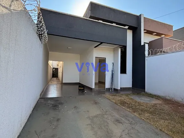 Casa 3 quartos e 3 banheiros, à venda, no bairro Parque Veiga Jardim em Aparecida de Goiânia