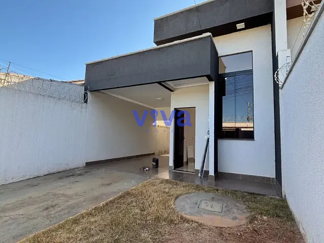 Casa 3 quartos e 3 banheiros, à venda, no bairro Parque Veiga Jardim em Aparecida de Goiânia