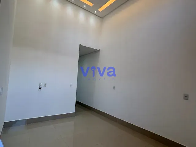 Casa 3 quartos e 3 banheiros, à venda, no bairro Parque Veiga Jardim em Aparecida de Goiânia