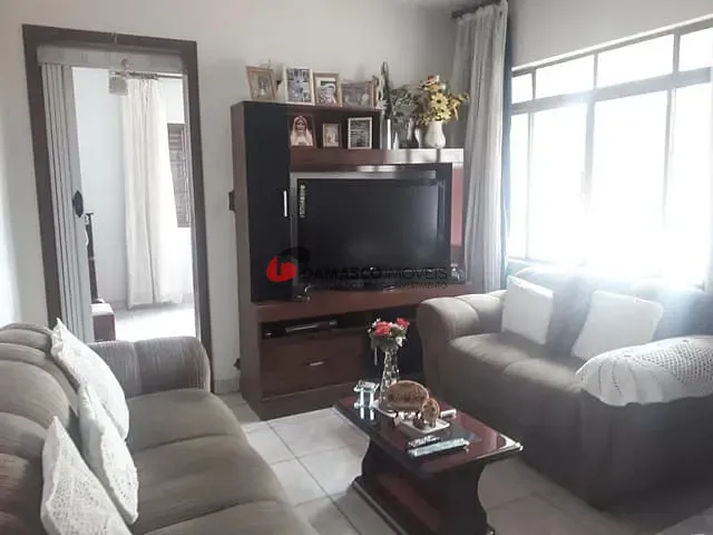 Casa com 170m² 1 quarto e 1 banheiro, à venda, no bairro Nova Gerty em São Caetano do Sul