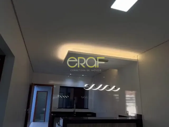 Casa com 242m² 3 quartos e 2 banheiros, à venda, no bairro Setor de Chácaras Sul em Formosa