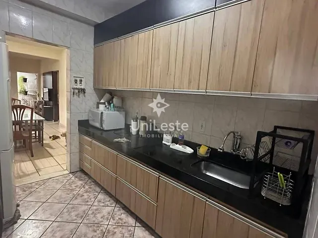 Casa 4 quartos e 2 banheiros, à venda, no bairro Conjunto Taquaril em Belo Horizonte
