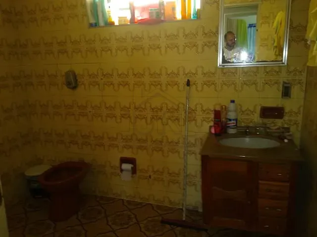 Casa com 250m² 3 quartos e 1 banheiro, à venda, no bairro Jardim Zaira em Mauá
