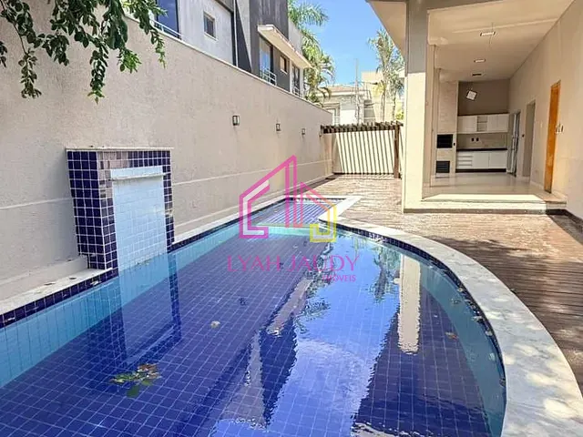 Casa com 280m² 3 quartos e 4 banheiros, para alugar, no bairro Condomínio Florais Cuiabá Residencial em Cuiabá