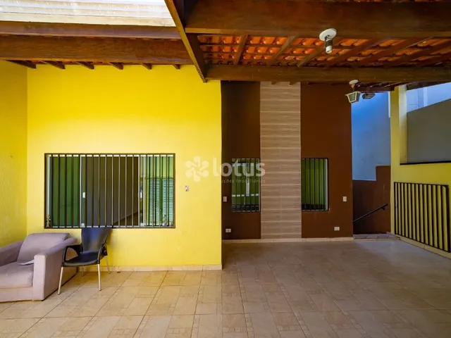 Casa com 177m² 3 quartos e 4 banheiros, para alugar, no bairro Polvilho em Cajamar