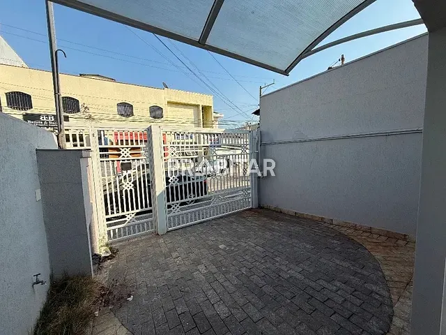 Casa com 136m² 6 quartos e 4 banheiros, à venda, no bairro Centro em Osasco