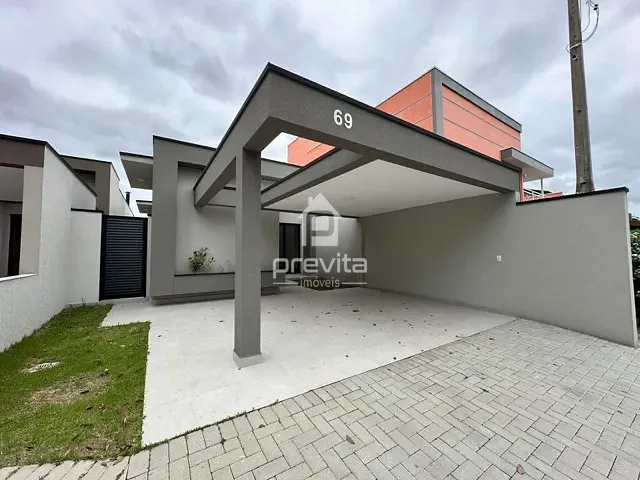 Casa com 220m² 3 quartos e 3 banheiros, à venda, no bairro Parque Esperança em Taubaté