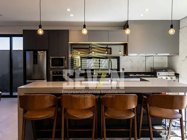 Casa com 450m² 3 quartos e 4 banheiros, à venda, no bairro Residencial Lago Sul em Bauru