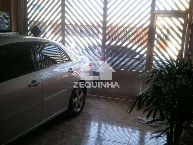 Casa com 125m² 3 quartos e 2 banheiros, à venda, no bairro Jardim Veloso em Osasco