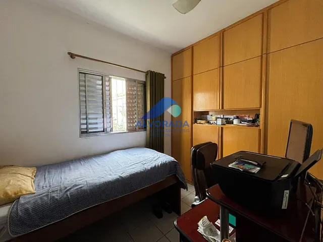 Casa com 125m² 2 quartos e 1 banheiro, à venda, no bairro Jardim das Indústrias em São José dos Campos