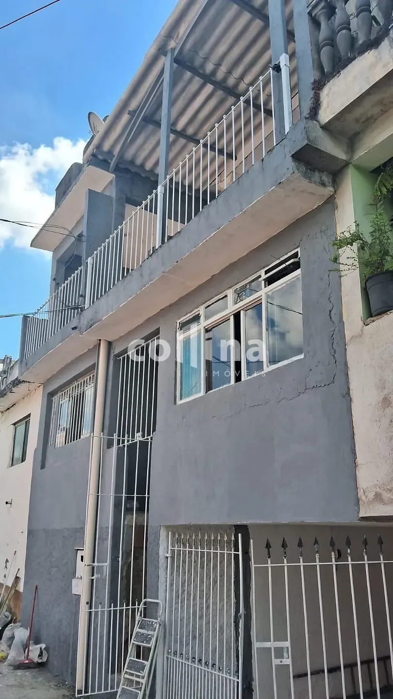 Casa, 4 quartos, 148 m² - Foto 1