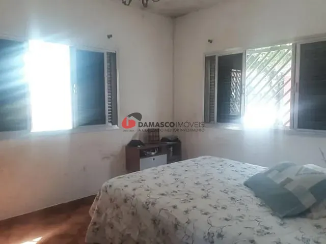 Casa com 279m² 3 quartos e 1 banheiro, à venda, no bairro Fundação em São Caetano do Sul