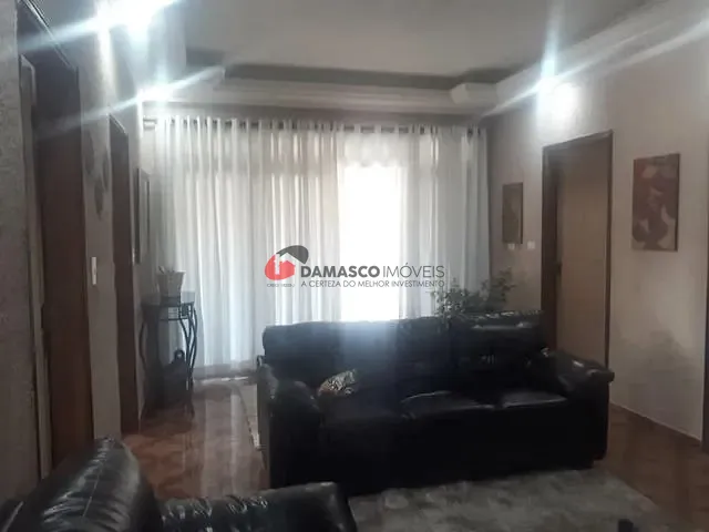 Casa com 279m² 3 quartos e 1 banheiro, à venda, no bairro Fundação em São Caetano do Sul