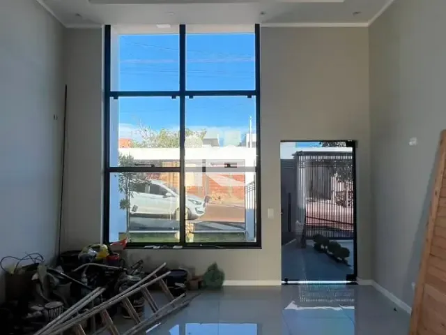 Casa com 300m² 3 quartos e 2 banheiros, à venda, no bairro Residencial Portal Arabela em Rolândia